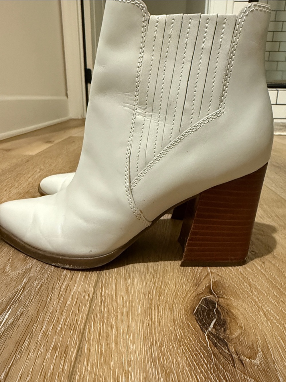 Marc Fisher White Leather Stacked Block Heel Ankle Boots
